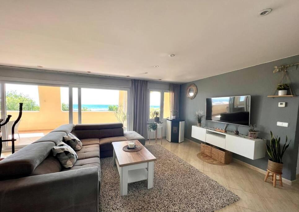 3Apartamento De Tres Habitaciones Empuriabrava Εξωτερικό φωτογραφία